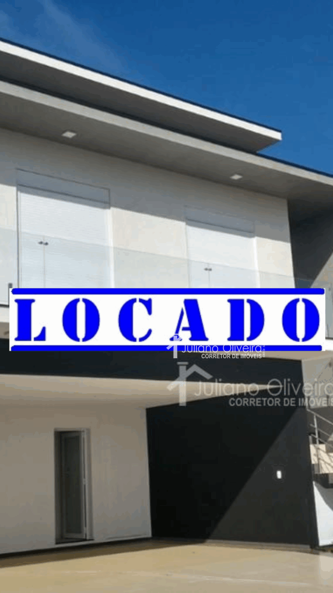 Casa no Condomínio Las Palmas