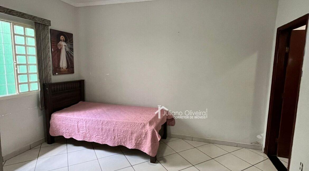 9912c5c2-d3e8-4f73-a5fa-5589d51d0398