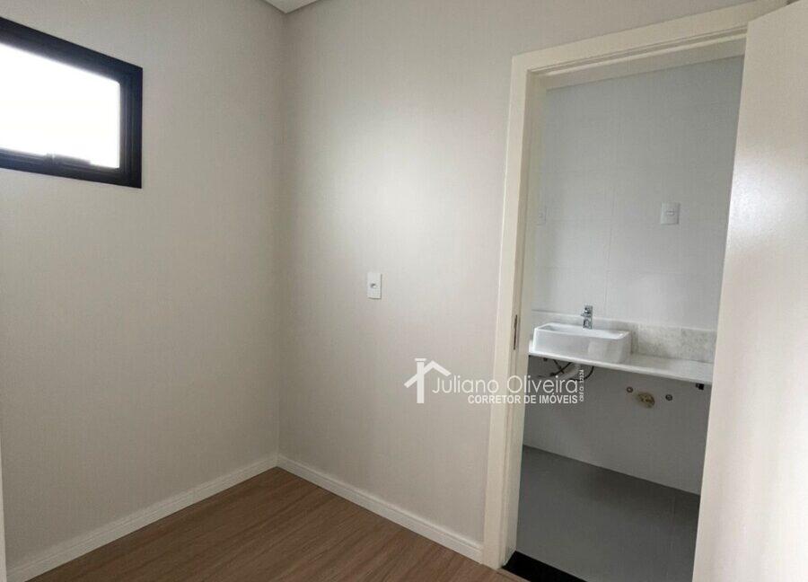 ae3da3b5-7f2b-446e-a2e8-827e226d5071