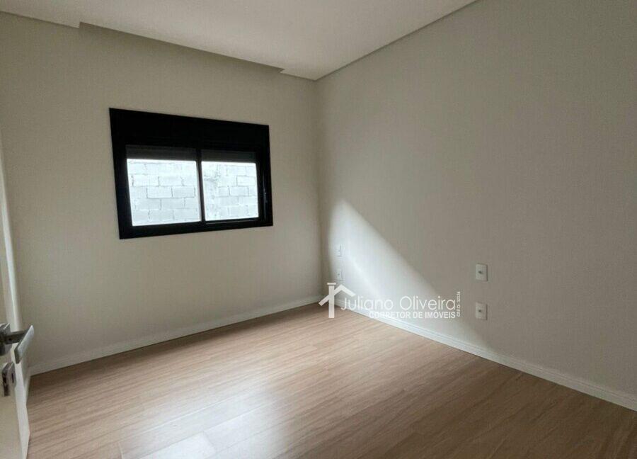 b385f70f-3232-4946-8ebc-3bda22895a8f