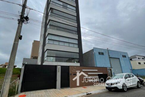 b81ab28b-026c-41fe-bd70-b25d1493b5b9