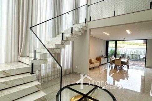 069c0123-d86f-4bf4-b790-983a9e53e28f