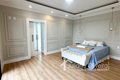 28b5712c-1105-403c-8273-55054fec1d35