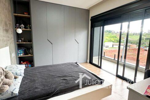 4265238d-180f-4c17-8d94-8fa3789185cf