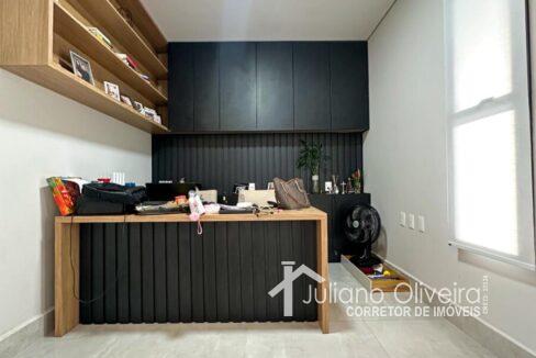 749e37f3-59e6-4e04-82a0-c92b2fba7d16