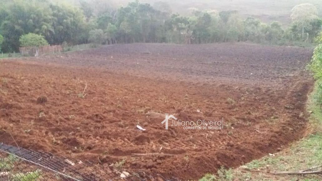 5ca144a2-953d-48e3-b35c-23e782156ee7 (1)