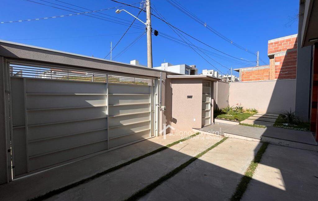 a6fc9db9-5adf-4040-a3e3-01ebb5eae783