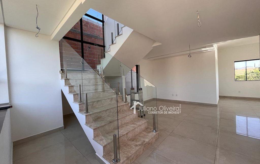 d557cbdc-2484-47ce-bb03-504a9cd93868