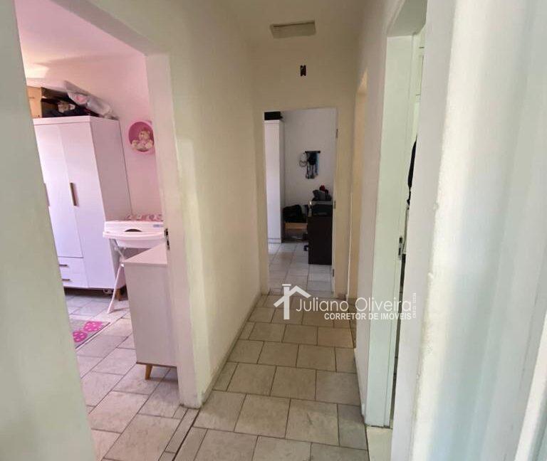 d1f24a23-4781-4cad-8cb3-7626c1845560