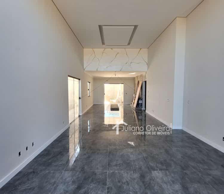 5c3e725f-9728-4241-9ea3-c336a53572ff