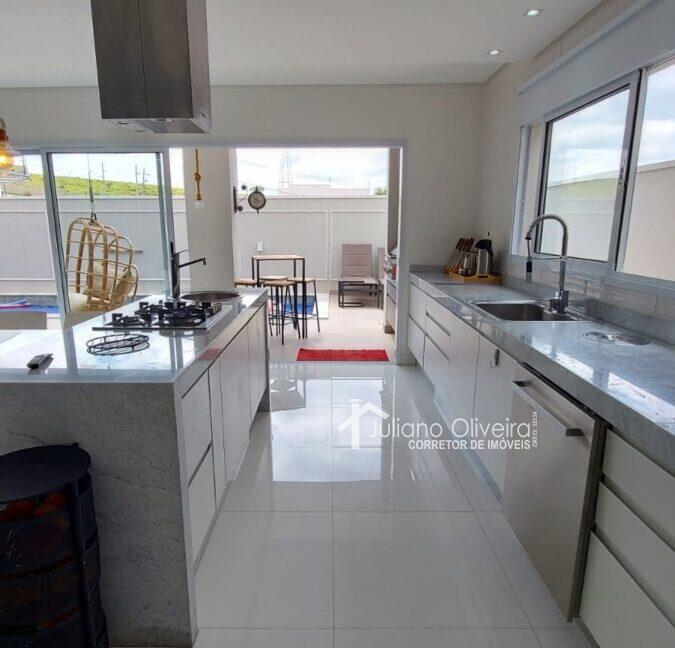 11bbac6f-7195-49a9-84e9-5410fc6e07c0 (1)