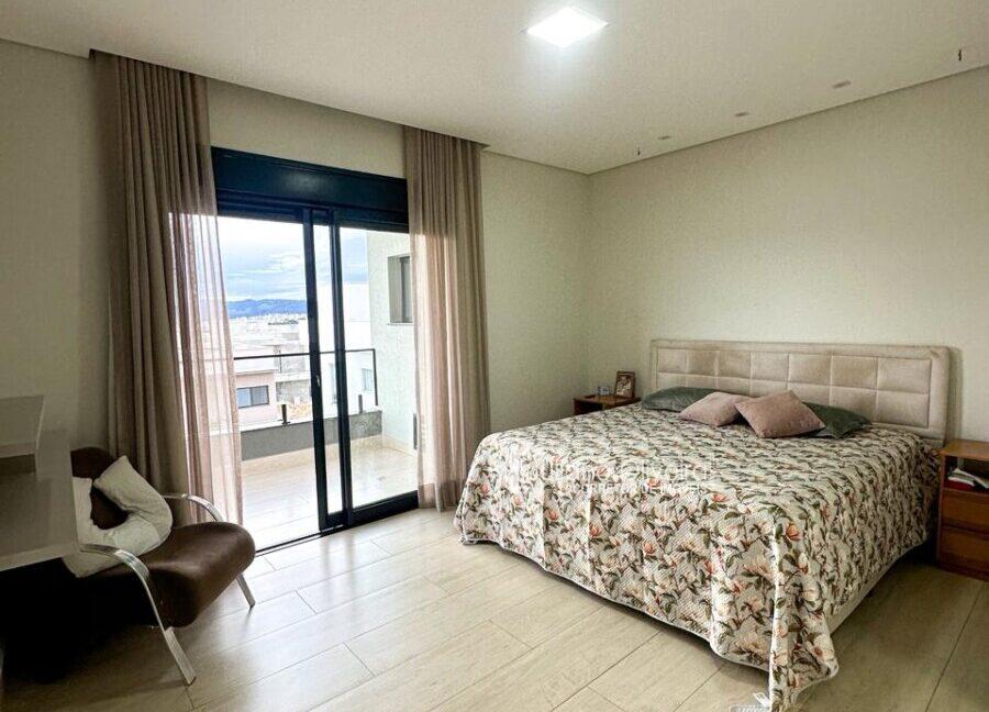 136e1225-1559-4571-a899-7f2becbb9584