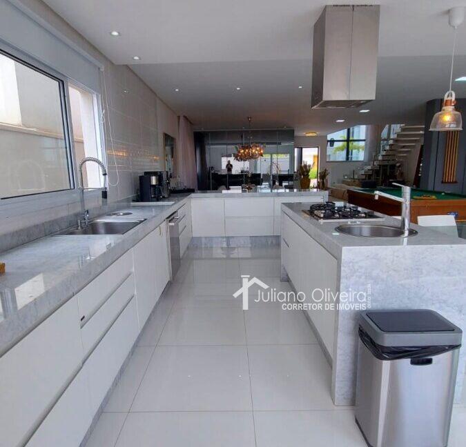 17b79ae8-7a21-4a85-aa1a-82ac69eb74d9 (1)