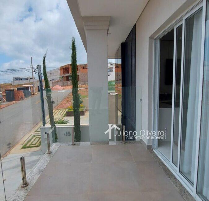 74751f29-6b81-4651-b82a-ed35d7bf5257 (1)