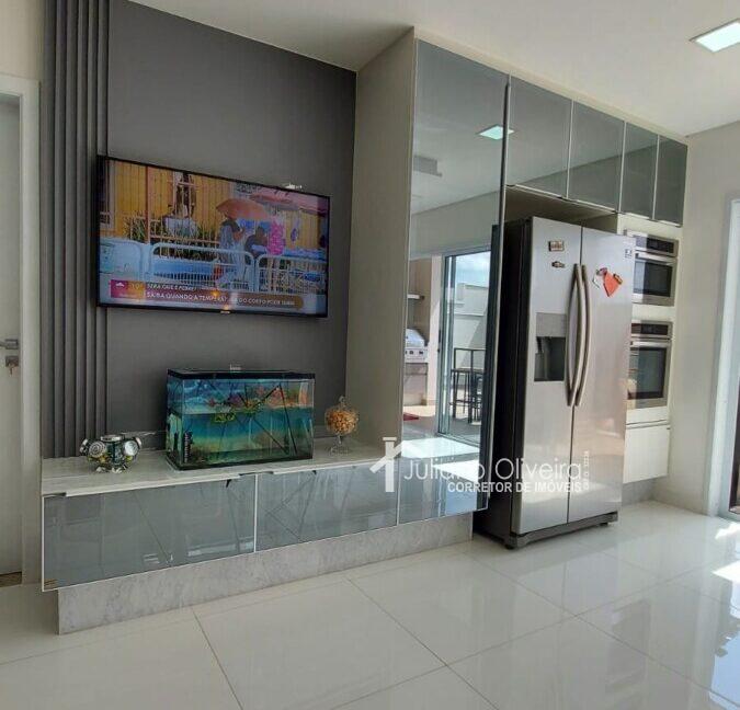 8cb34c77-ab67-4199-ae03-a309573604f2 (1)