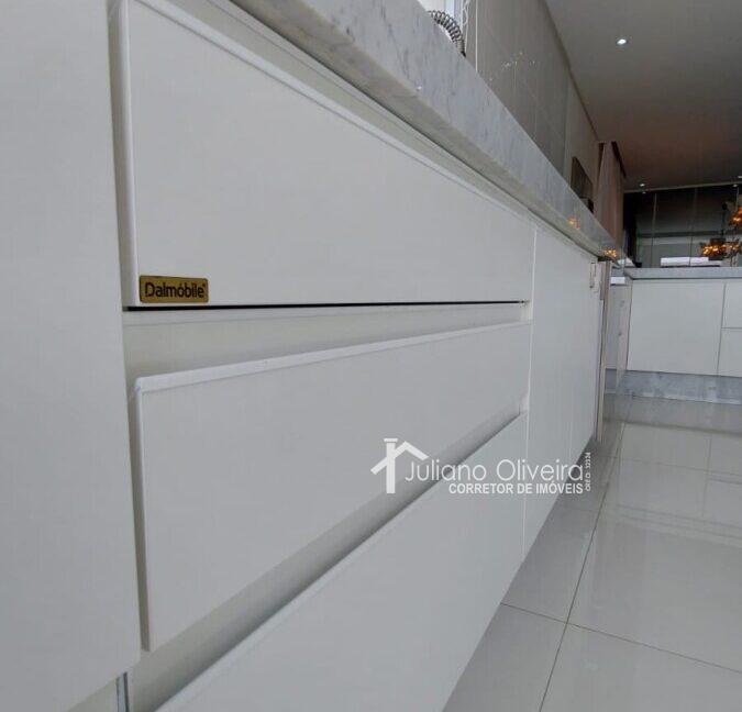 a9a84a70-b3b4-4e96-aecd-1cc081eef9f8