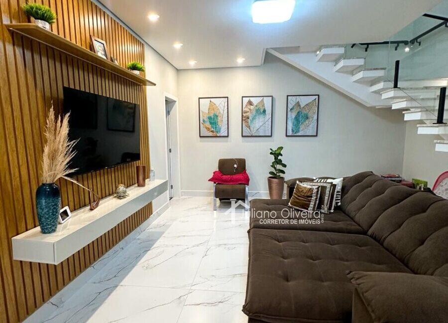 c2f7bfd0-5f30-4cef-8153-30c40c375437