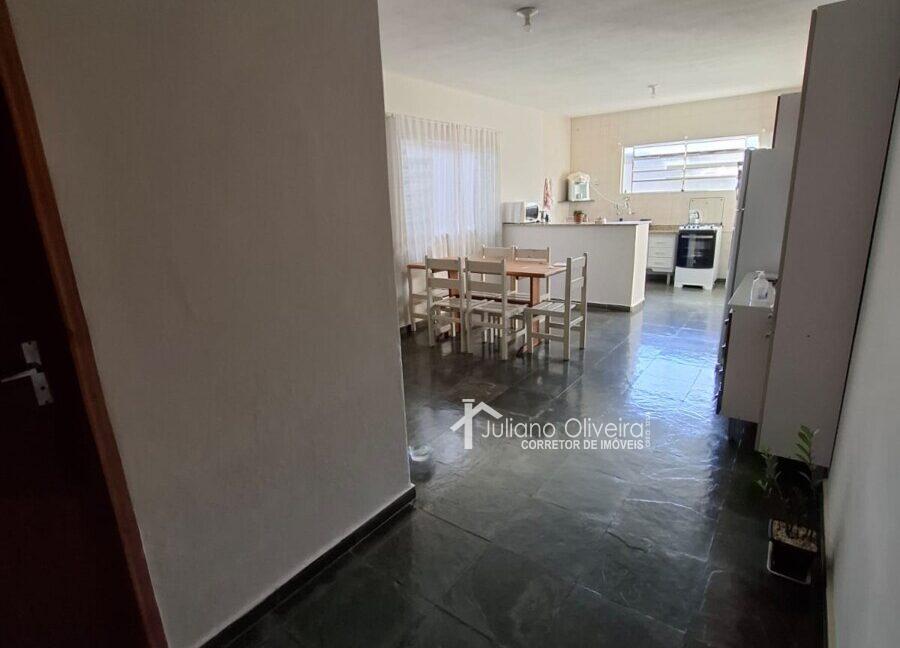 07da6db0-49aa-4d27-b75f-e6f1405f4e41