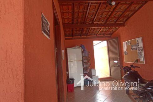 3702b8ca-4631-4f8d-9a86-d9697013f5dd