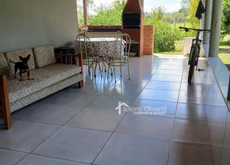 3f835262-4825-40b8-8f0c-7581b39a9b37