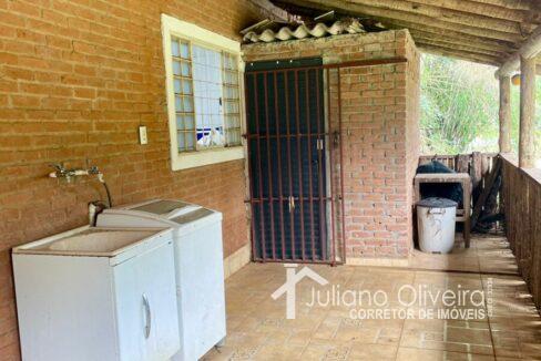 d8e867e2-8a70-4fbc-98f0-96af354dc225