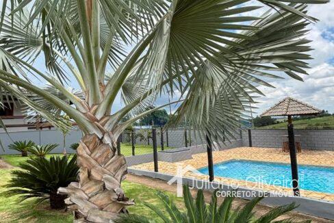 ed8af754-1206-46de-bd77-f3cbb0618d12