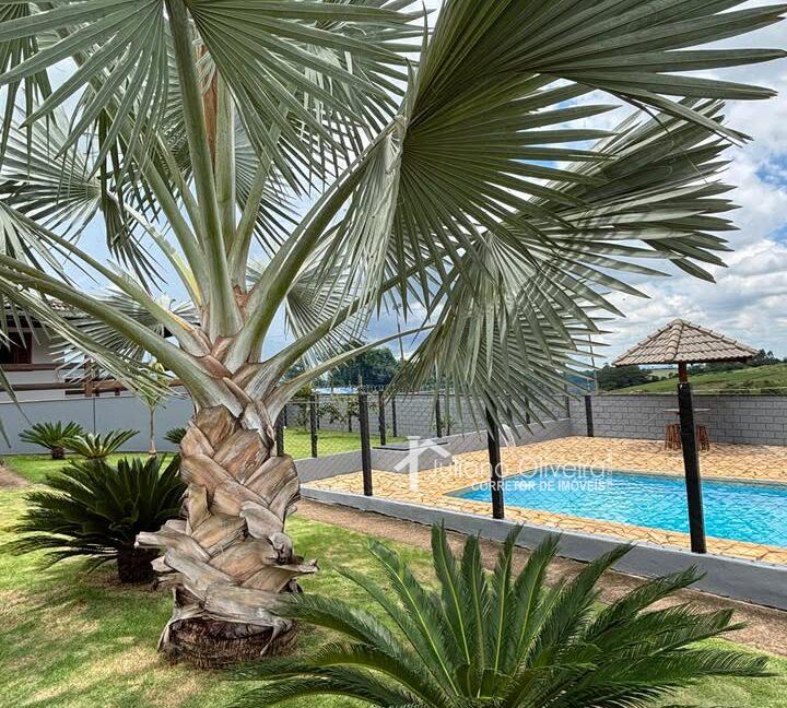 ed8af754-1206-46de-bd77-f3cbb0618d12