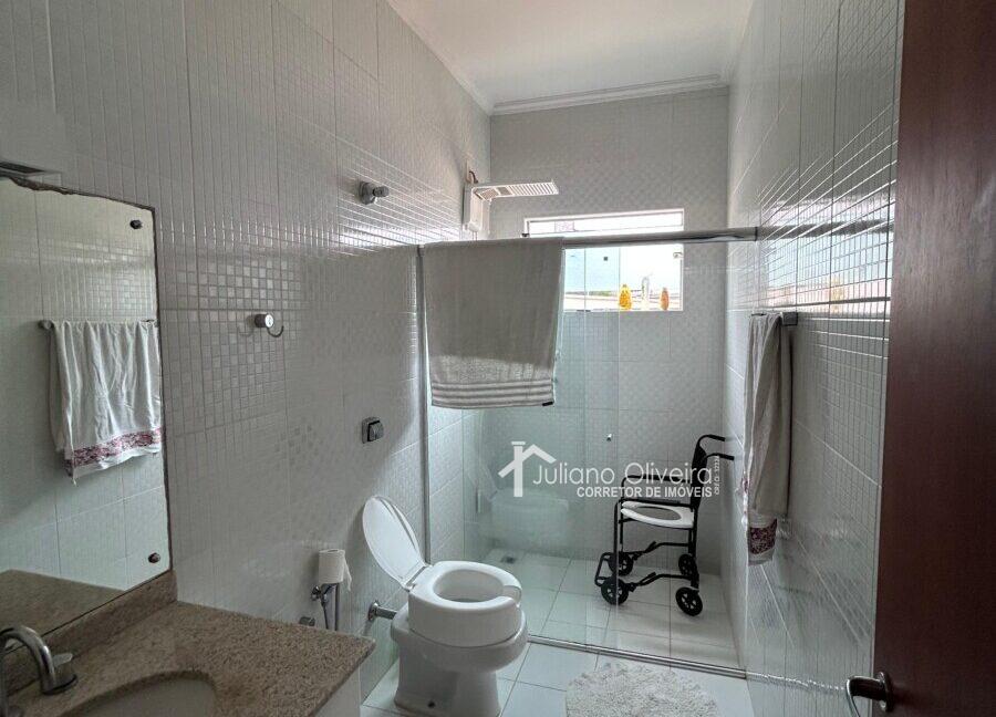 0998cc6b-52c7-445c-a8f6-31fbbe1ba83f