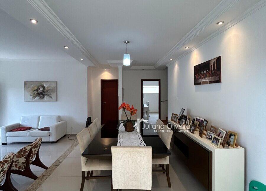 09d4399f-b4ca-4d15-a7c8-aea93f23b171