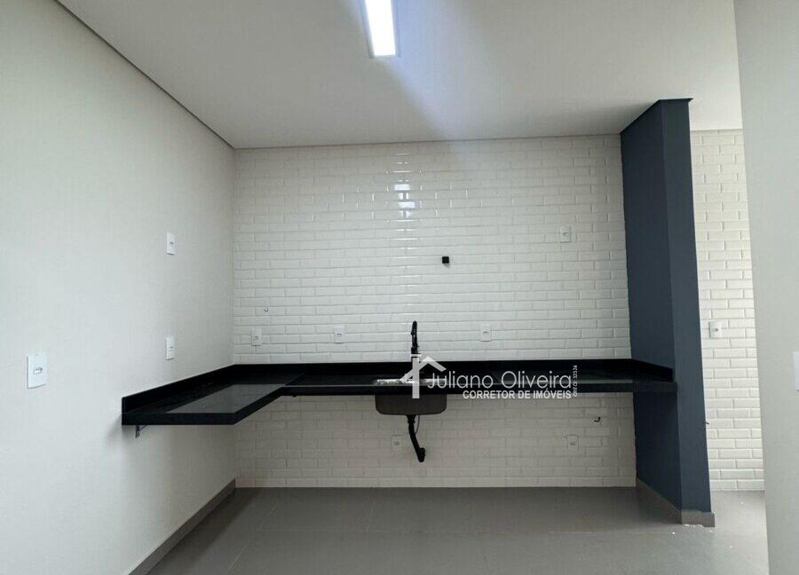 40f963c1-1805-4913-a89c-6854c2891add