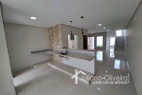 b7630350-96d5-4d4e-9180-c8771858732d