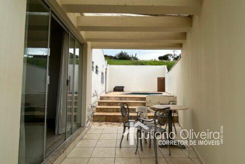 b8061732-f802-4ad6-b0ee-694506a9c90f