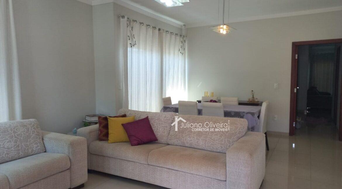 0d0294d4-0f71-46bd-b54c-733a096a5b63