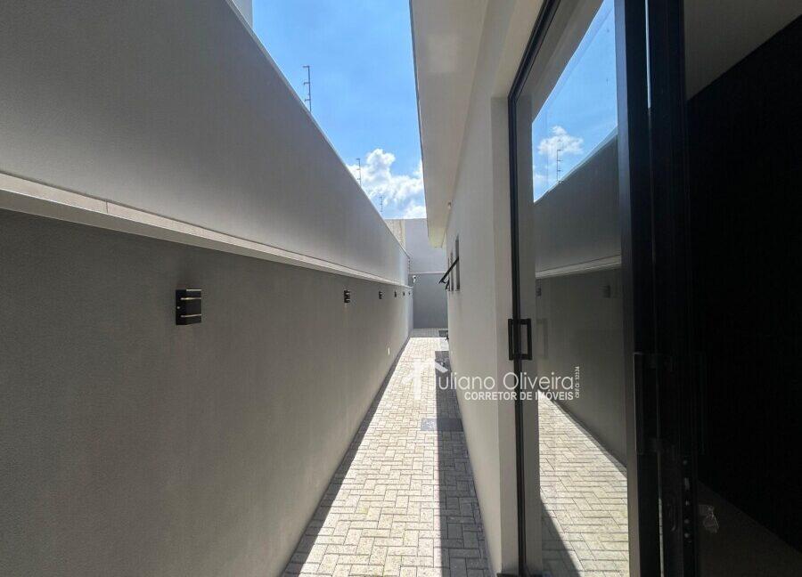 2f04fab6-f45a-46e5-900d-99d9b8a91215