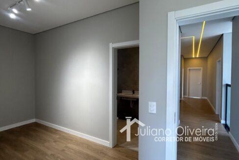 4ca8d32b-b271-4657-9abe-85321520ccac