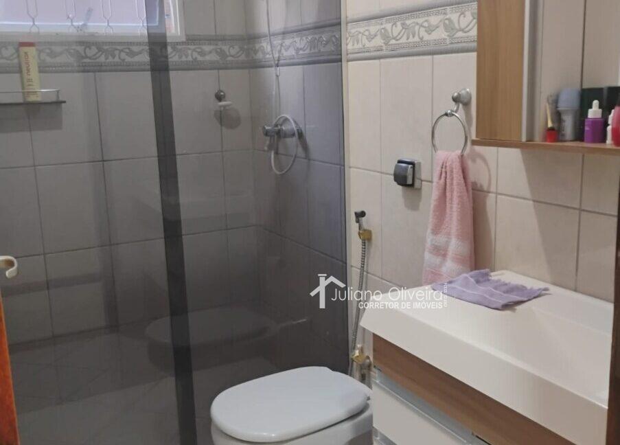 69478843-d7b7-487e-9f1b-a4df602e03d1