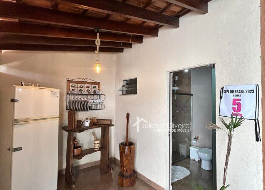 7ee0d580-afdd-406a-9429-7069333b5ec5