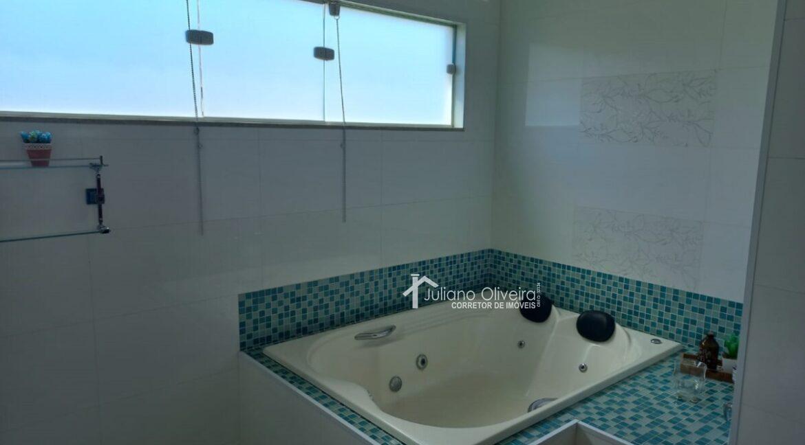 a5100885-7f71-4c4f-b760-dcb7e0d0635b