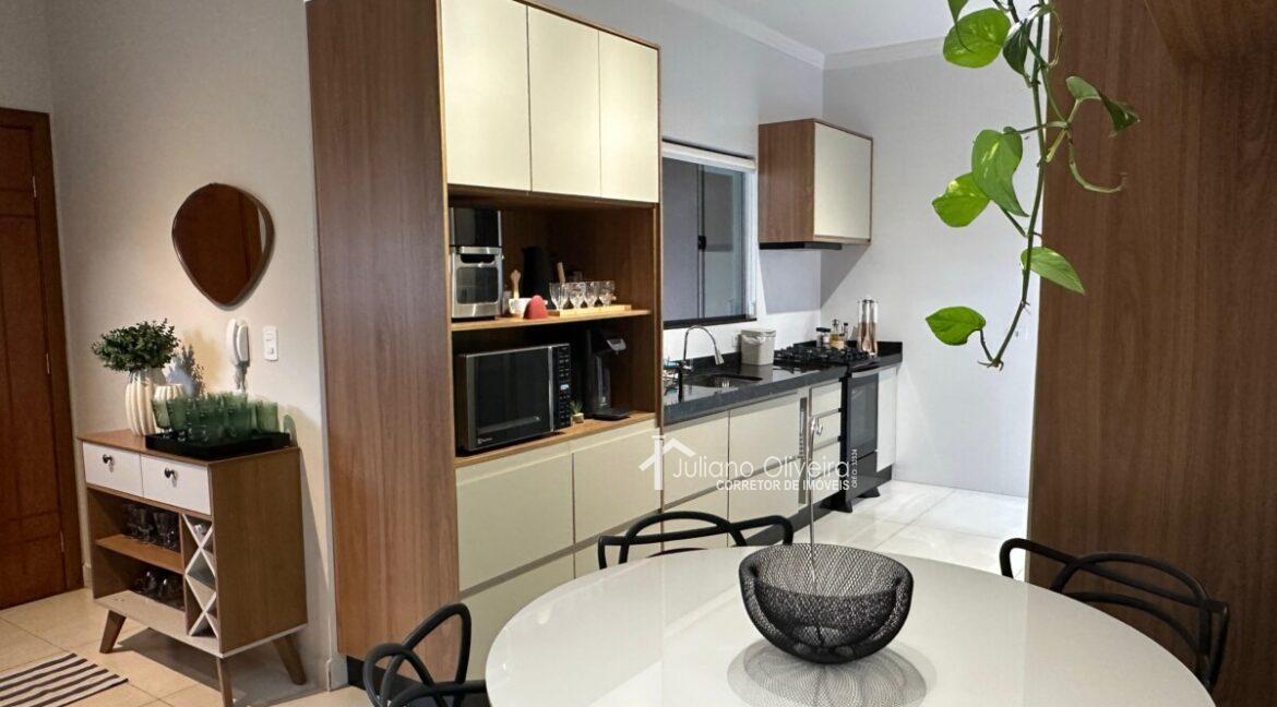 c02db8c5-da2d-4716-8275-04f5e0f69572