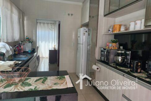 f1341b83-cb7f-4857-80f5-f1e4f9739a89