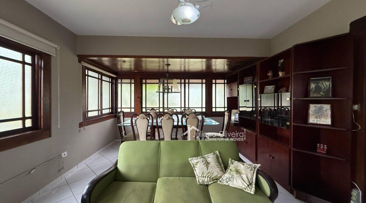 08ac3dcb-a65b-44a4-8c77-e18196a2ba6c