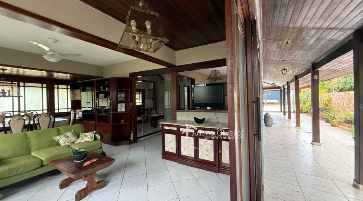 08bb08b6-dfb2-43da-9a26-6278a3051b95