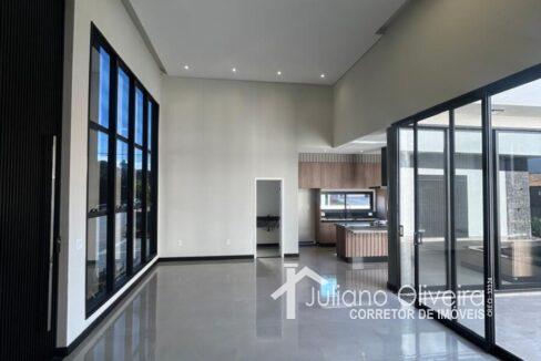 09121051-9d28-4ca4-83ba-3a919ae5a0fa