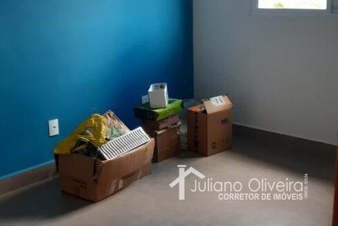 21f06c05-31b2-4f18-af65-995d17f9afb8