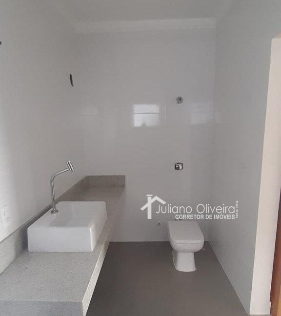 5fec9bec-d266-4e00-a889-5f49441d1253