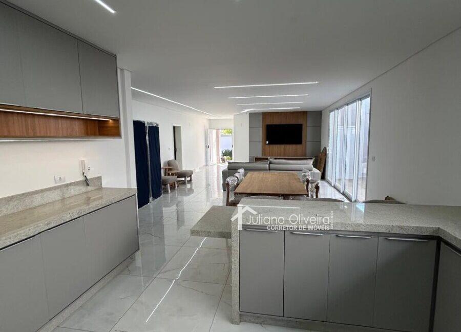 92f79806-8294-4a8b-9f4b-233107ed7f91