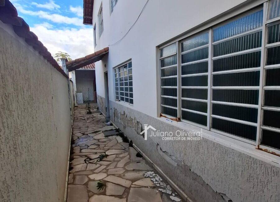 c2628a7b-d7a1-403b-bb39-4bc141c60ced