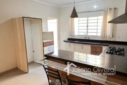 c6f6e2d9-16b5-4b50-b521-76bff0790e37