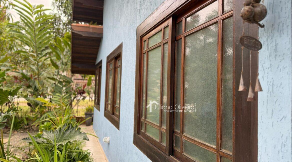 de8b670c-e487-4655-b149-0467bdc630b7