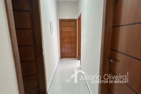 e6b8f04c-a648-43a1-b59c-68ca17960630